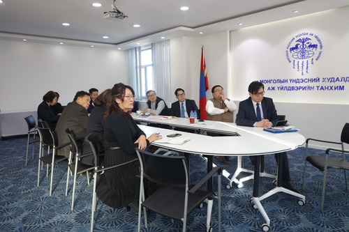 МҮХАҮТ-ЫН ЕРӨНХИЙЛӨГЧ Л.ТӨР-ОД БНЭУ-ЫН БИЗНЕС ЭРХЛЭГЧИДТЭЙ ЦАХИМ УУЛЗАЛТ ХИЙЛЭЭ